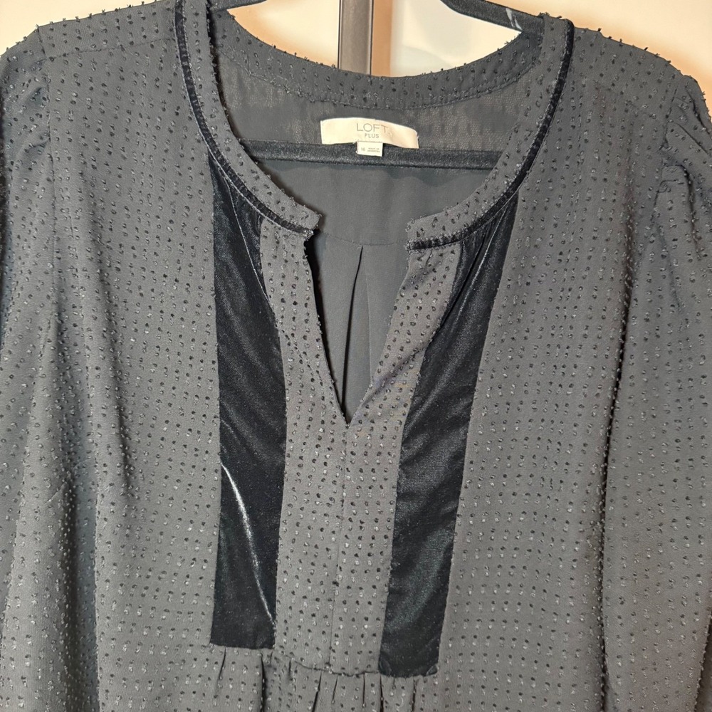 Loft Plus Velvet Trim Swiss Dots Long Sleeve Blouse Black‎ Size 16 - Picture 3 of 8